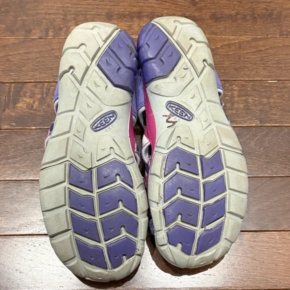 Keen Newport H2 Hiking Outdoor Waterproof Hook Loop Purple Kids 5 - Picture 6 of 11
